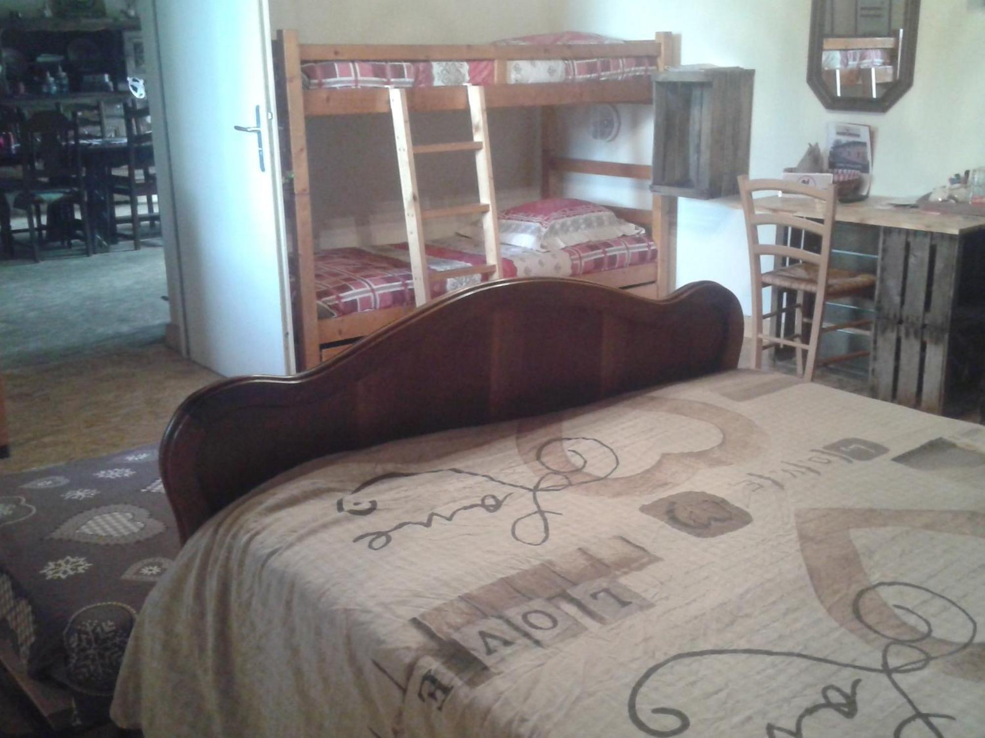 A La Poularde B&B Curciat-Dongalon Chambre photo