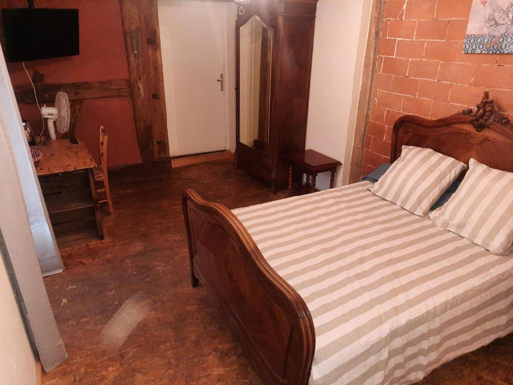 A La Poularde B&B Curciat-Dongalon Chambre photo
